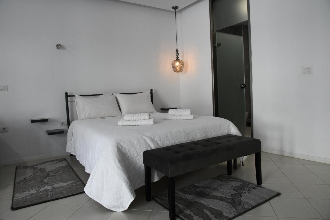 City Heart Luxury Studios Rhodes City ภายนอก รูปภาพ