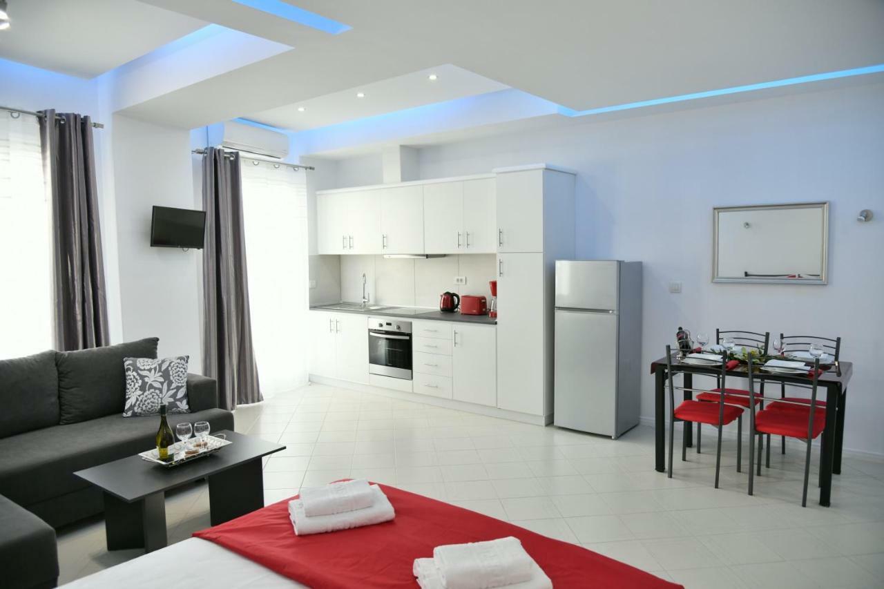 City Heart Luxury Studios Rhodes City ภายนอก รูปภาพ